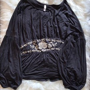 Xhilaration embroidered peasant top